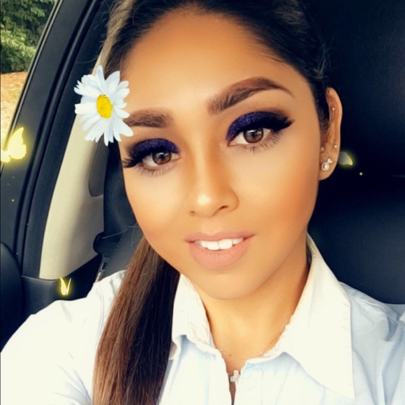 lovemoni33
